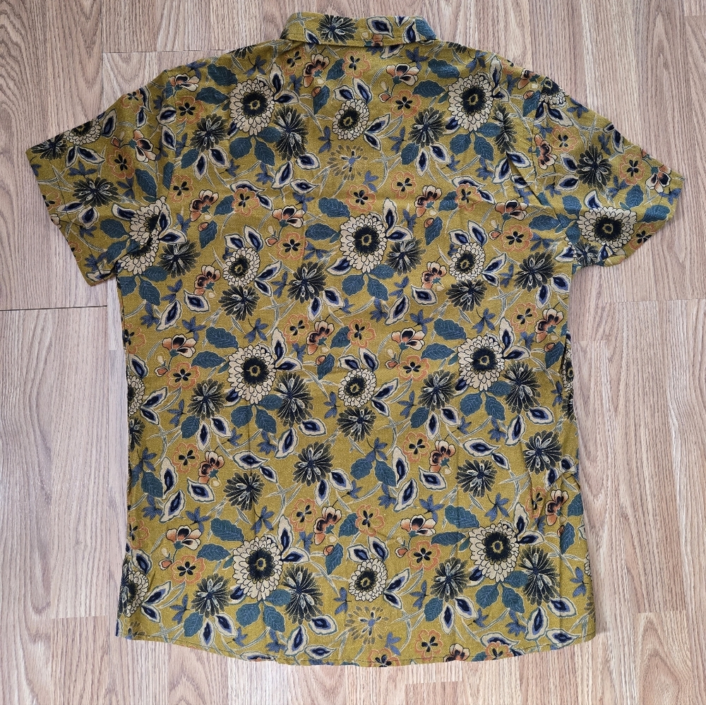 Floral Mustard Short Sleeve Shirt - Picture 3 of 6
